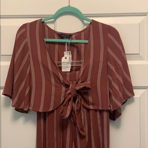 never worn striped set